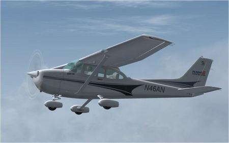 8590747_cessna172.jpg