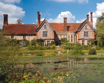 Manor.jpg