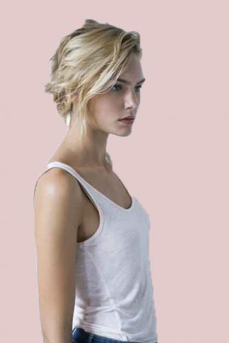 Teen blonde-hair.jpg