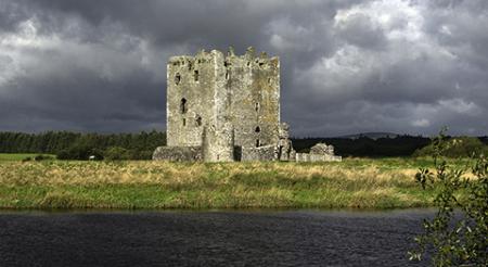 00_DS8_6900_Threave_Castle_5x4.jpg